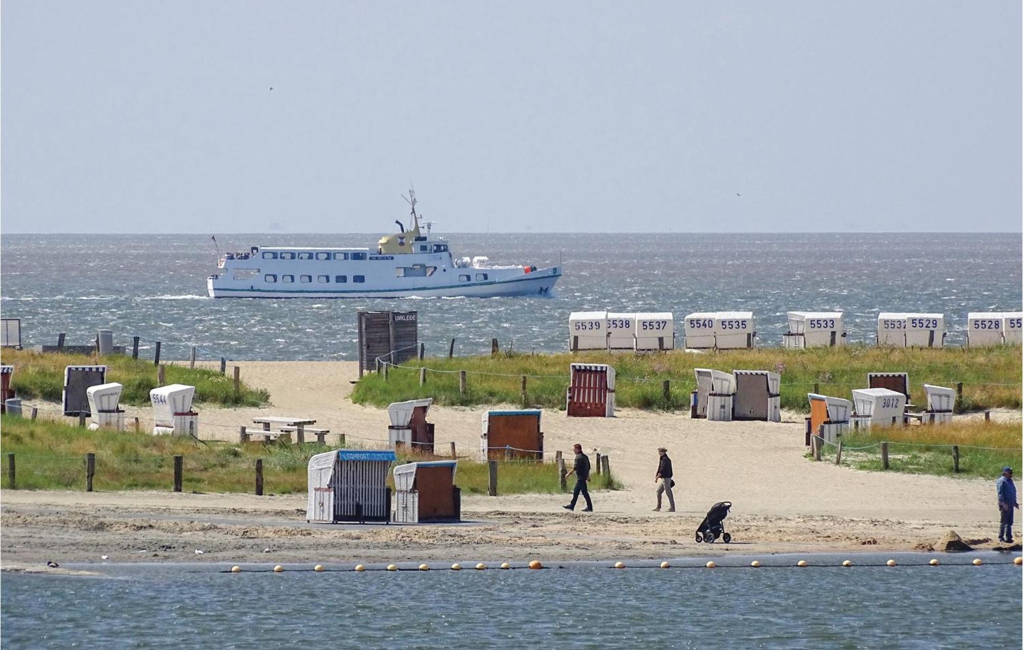 Strandlaeufer Warwerort Экстерьер фото